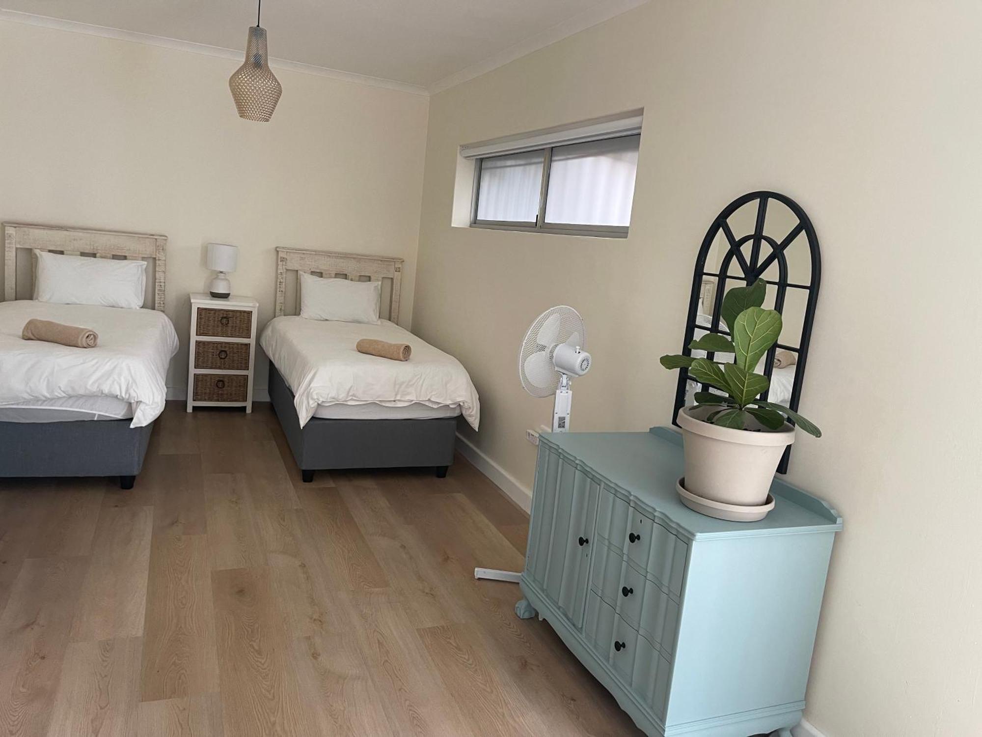 Silver Sunsets Self-Catering Apartments Fokváros Kültér fotó